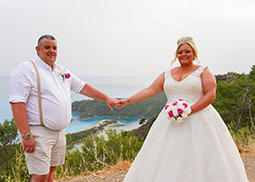Amy and Anthony Elcoate   23 rd April 2024 Green Pine Beach