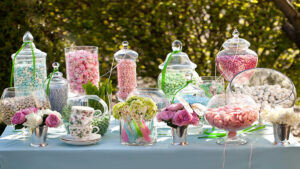 CANDY TABLE