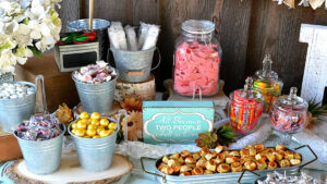 CANDY TABLE